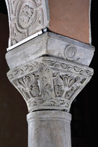 Kapitel arkature Eufrazijeve bazilike (4. na sjevernoj strani)
